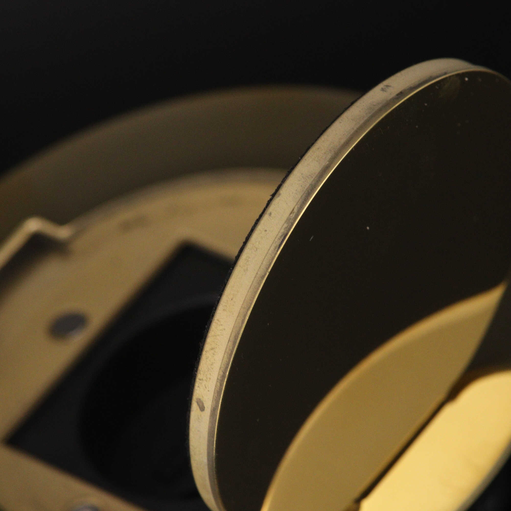 ARPI TAIL Polished Brass