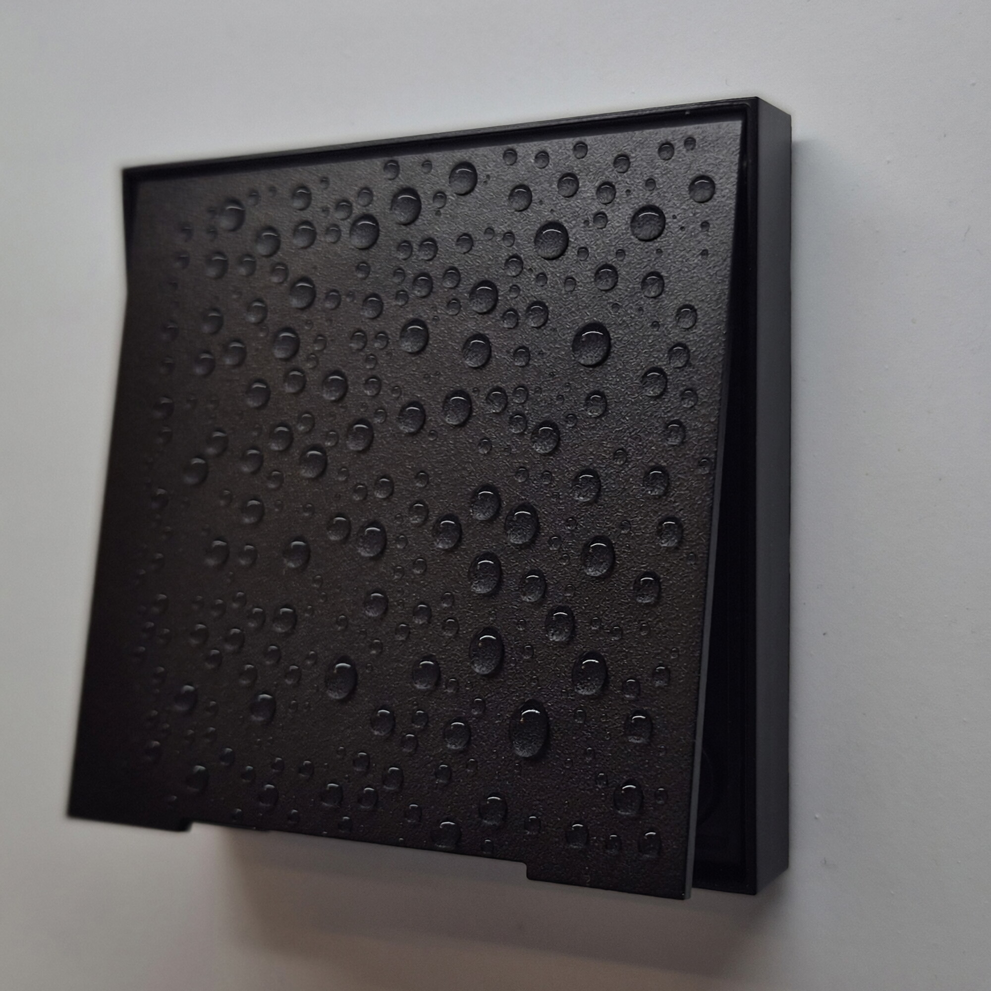 Void Outdoor Socket