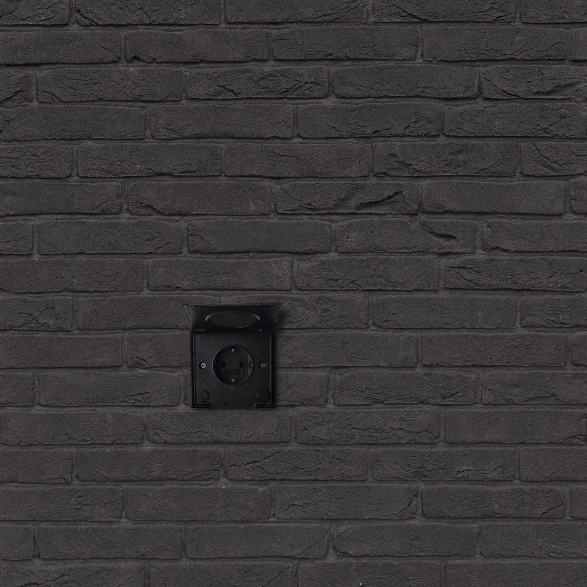 Void Outdoor Socket