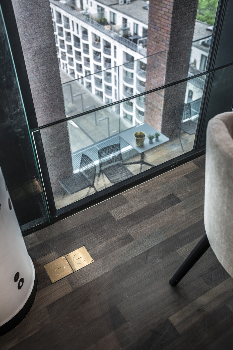 Restaurant Njord ARPI IP64 Brushed Brass